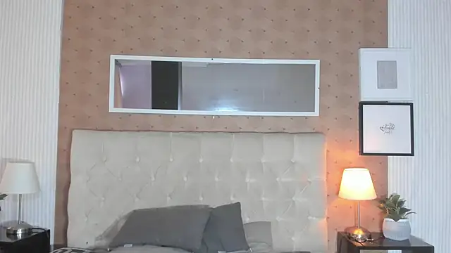 blaiine colfer online show from October 31, 2025, 3:41 pm