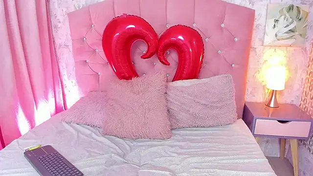 blaiine colfer online show from February 10, 2025, 3:24 am