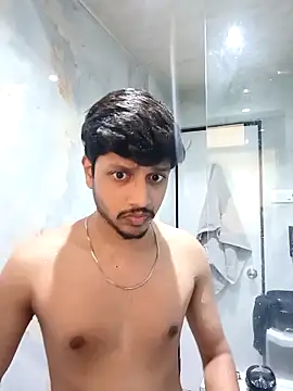 skinnyyyyyyyyy online show from March 6, 2026, 4:40 am