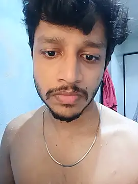 skinnyyyyyyyyy online show from July 13, 2026, 4:12 am