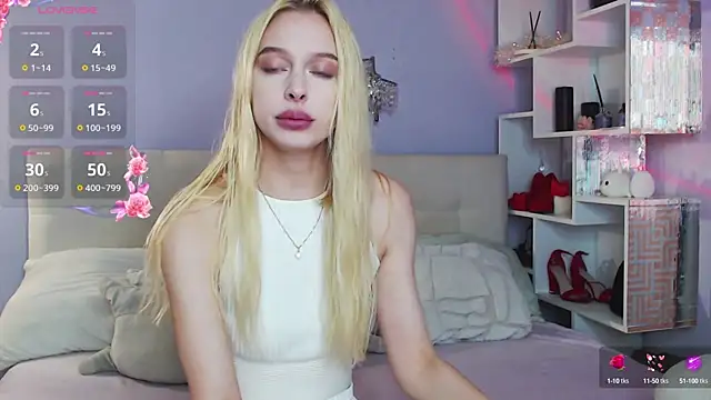 Snapshot of White_Lioness chatting on September 16, 2025, 2:51 pm White Lioness online show from September 16, 2025, 2:51 pm
