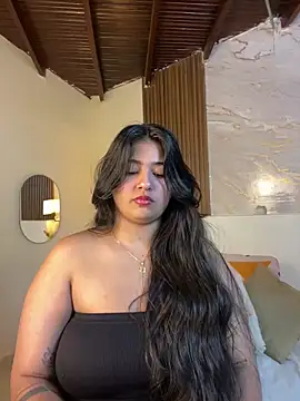 AliceMayer1 online show from September 27, 2025, 4:18 am