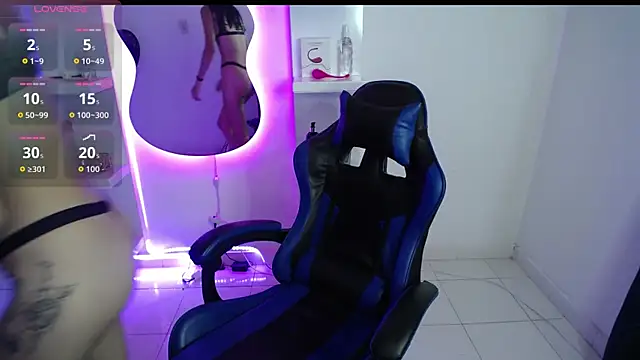 AMBER LOVE22 online show from September 13, 2025, 6:41 pm