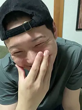 tuki fu online show from March 16, 2025, 12:44 pm