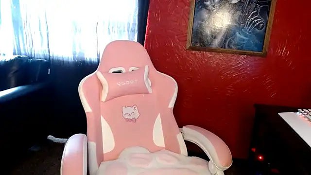 daddy girl88 online show from November 12, 2025, 5:39 pm