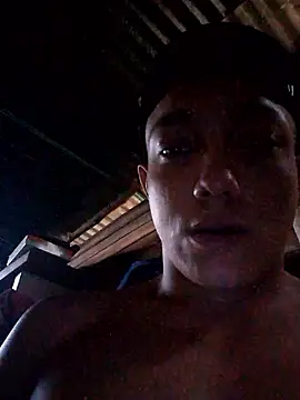 tayson  online show from October 8, 2025, 11:01 am