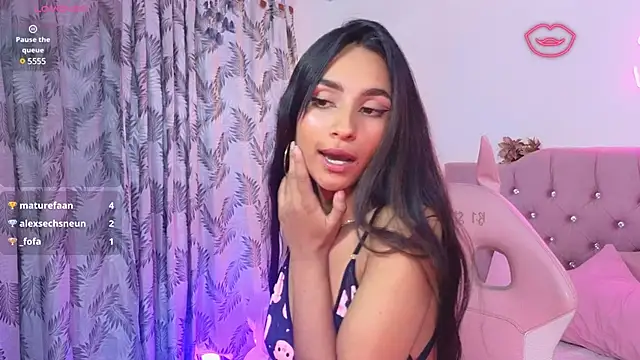 Jazmin tay online show from February 25, 2025, 10:31 pm