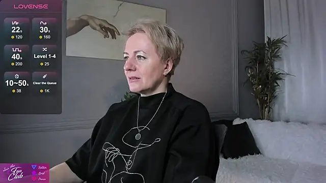 Nika Smit online show from February 1, 2025, 5:18 am