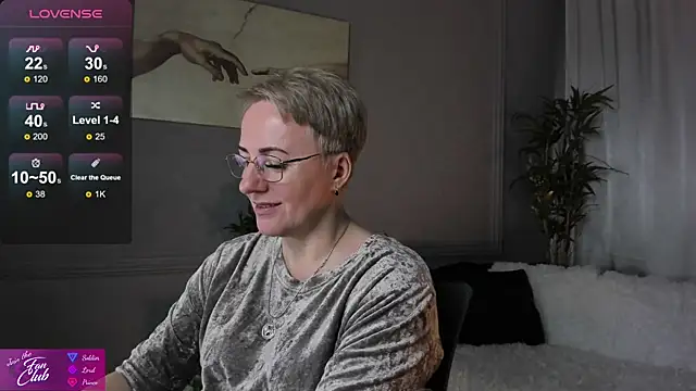 Nika Smit online show from February 16, 2025, 8:43 am