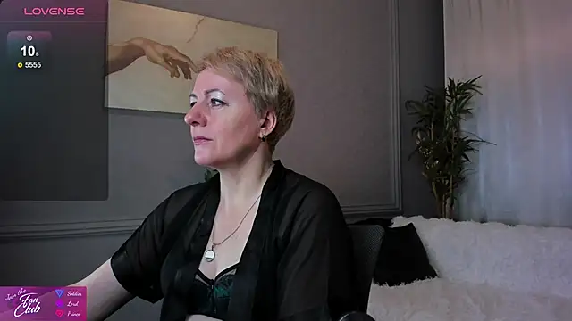 Nika Smit online show from February 2, 2025, 4:59 am