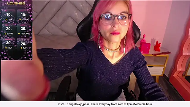 Snapshot of abril_ch_ chatting on February 18, 2026, 12:23 pm abril ch online show from February 18, 2026, 12:23 pm