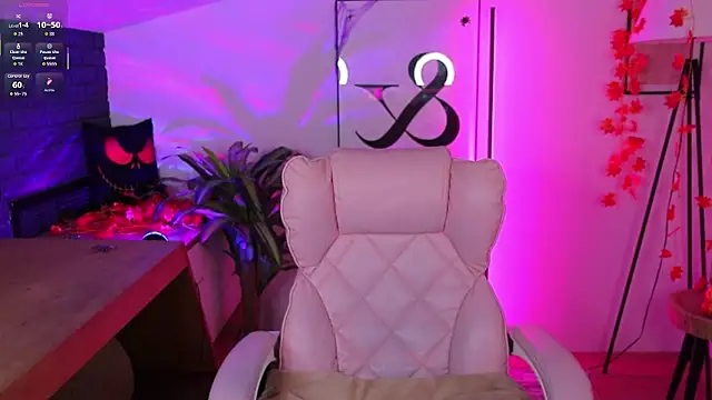 Hailey Green online show from October 31, 2025, 10:27 pm