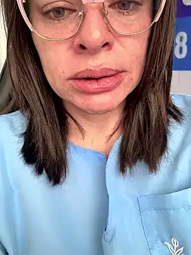 NATHALIA-28  online show from December 16, 2025, 12:09 pm