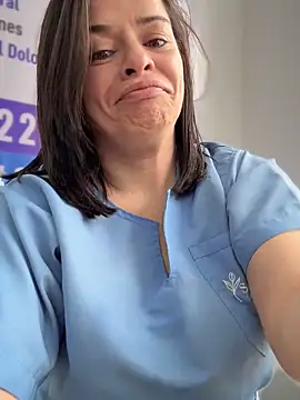 NATHALIA-28  online show from November 5, 2025, 12:19 pm