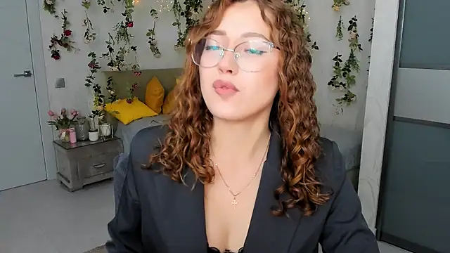 SereneFlame online show from October 19, 2025, 4:10 pm