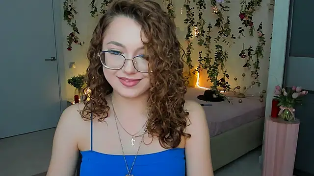 Snapshot of SereneFlame chatting on February 2, 2026, 6:07 pm SereneFlame online show from February 2, 2026, 6:07 pm