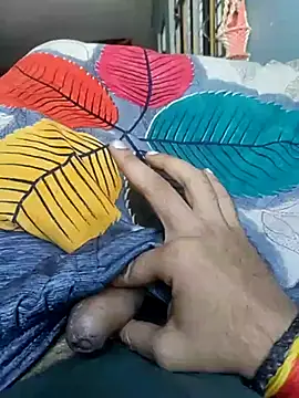 Snapshot of Varun1799 chatting on February 27, 2025, 9:29 am Varun1799 online show from February 27, 2025, 9:29 am