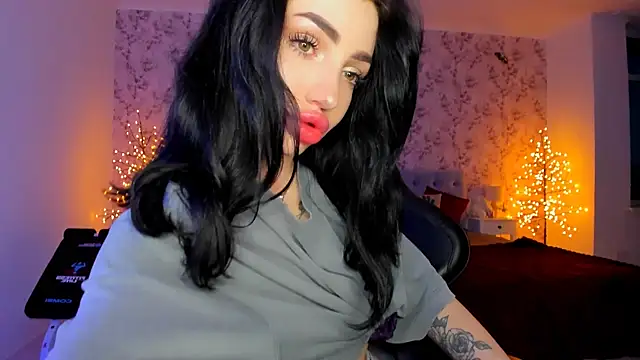 Snapshot of NancyLovee_ chatting on February 21, 2026, 3:58 pm NancyLovee online show from February 21, 2026, 3:58 pm