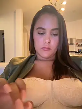 LexyRobert online show from September 27, 2025, 1:34 am