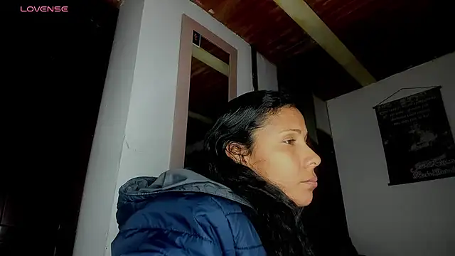 Nenita Hot  online show from October 7, 2025, 4:35 am