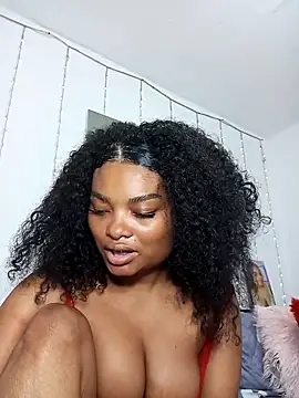 Snapshot of gianna_smith chatting on December 5, 2025, 12:15 pm gianna smith online show from December 5, 2025, 12:15 pm