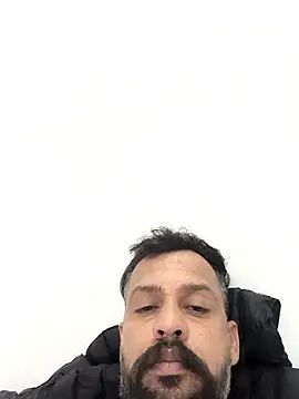 hot-po online show from March 10, 2025, 12:06 pm
