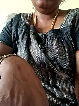 Snapshot of Pavitra78 chatting on March 9, 2025, 4:05 am Pavitra78 online show from March 9, 2025, 4:05 am