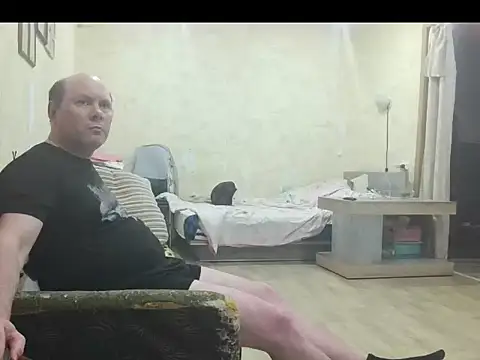 Snapshot of AgnichBan chatting on November 16, 2025, 7:40 pm AgnichBan online show from November 16, 2025, 7:40 pm