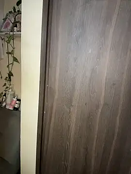 Snapshot of MOMALANA chatting on February 6, 2026, 9:11 pm MOMALANA online show from February 6, 2026, 9:11 pm