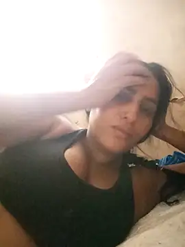 jennifergomes online show from November 26, 2025, 5:35 pm