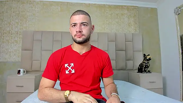 Snapshot of MaximusDick1_ chatting on November 7, 2025, 3:44 am MaximusDick1 online show from November 7, 2025, 3:44 am