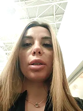 Snapshot of Gabriella_Hot_ chatting on March 14, 2025, 5:16 am Gabriella Hot online show from March 14, 2025, 5:16 am