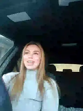 Snapshot of Gabriella_Hot_ chatting on March 11, 2025, 2:10 am Gabriella Hot online show from March 11, 2025, 2:10 am