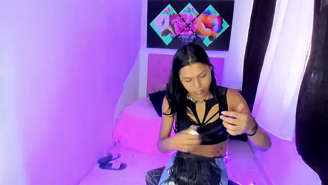 issa kitty online show from November 16, 2025, 6:34 pm