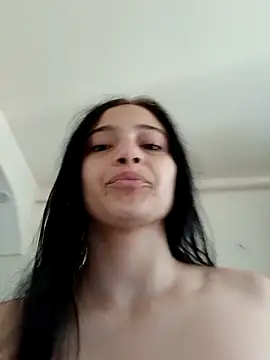 Virgin Pussy Love online show from May 25, 2026, 10:47 am