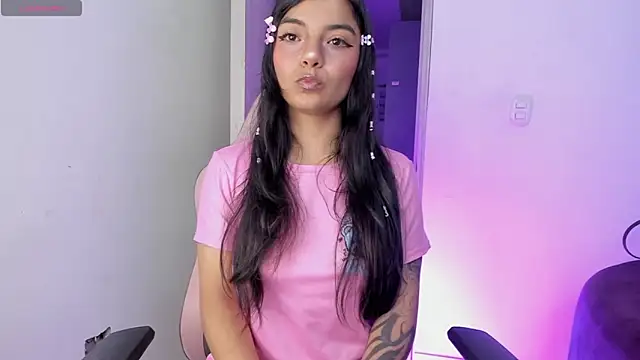 sofi soft  online show from May 26, 2026, 1:04 am