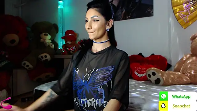 EvelynAisha online show from March 21, 2025, 6:18 pm