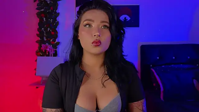 Pauilina online show from June 11, 2026, 7:11 pm