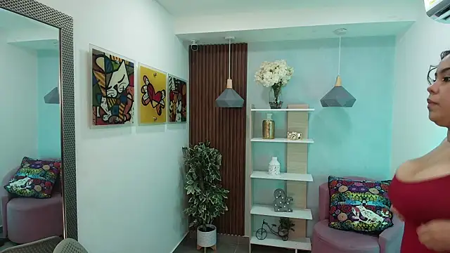 Dalila Sky online show from November 8, 2025, 6:11 pm