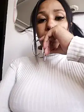 devi black13  online show from January 27, 2025, 8:39 pm