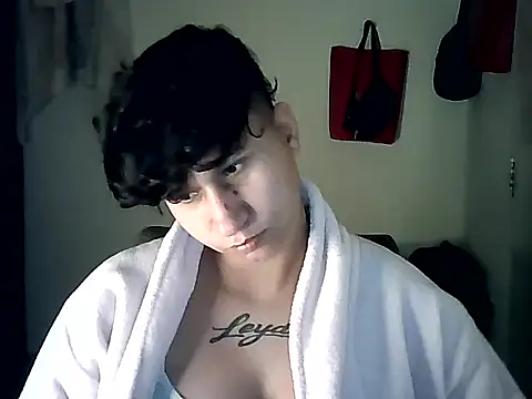 Im Milan Rs online show from November 25, 2025, 1:33 pm