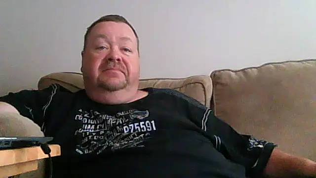 Snapshot of hitman_35 chatting on July 19, 2026, 8:16 pm hitman 35 online show from July 19, 2026, 8:16 pm