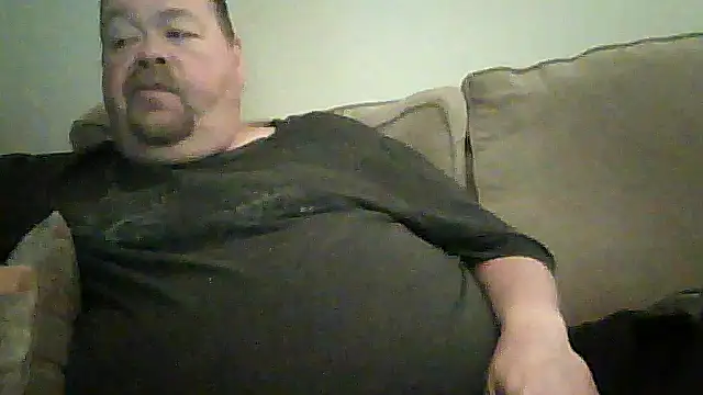 Snapshot of hitman_35 chatting on June 17, 2026, 4:34 am hitman 35 online show from June 17, 2026, 4:34 am