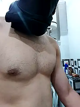 LOREZ 321 online show from September 24, 2025, 6:36 pm