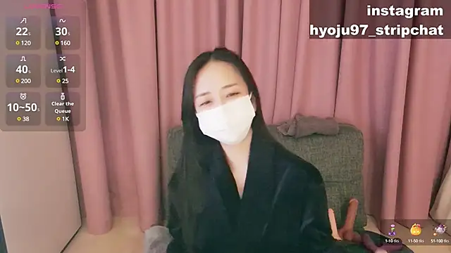 hyoju97 online show from March 11, 2025, 3:56 pm