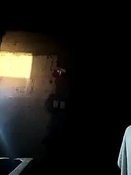 eramos04 online show from December 11, 2024, 8:36 am