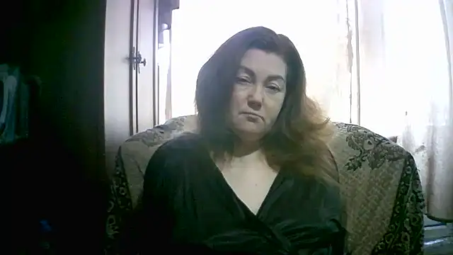 Snapshot of Madame-Butterfly chatting on October 17, 2025, 4:38 am Madame-Butterfly online show from October 17, 2025, 4:38 am