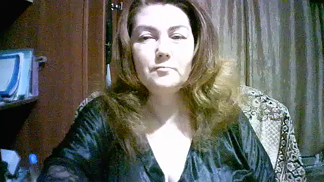 Snapshot of Madame-Butterfly chatting on November 2, 2025, 10:37 pm Madame-Butterfly online show from November 2, 2025, 10:37 pm