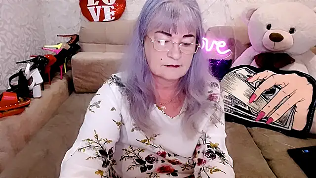 SiberiabBerry online show from May 26, 2026, 8:40 pm
