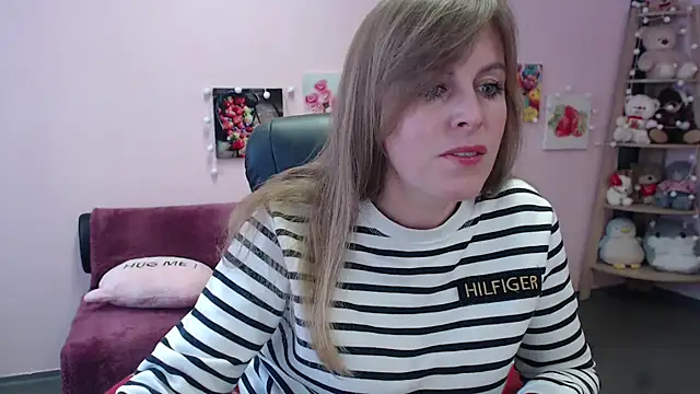 Hot Milady online show from February 27, 2026, 8:36 am